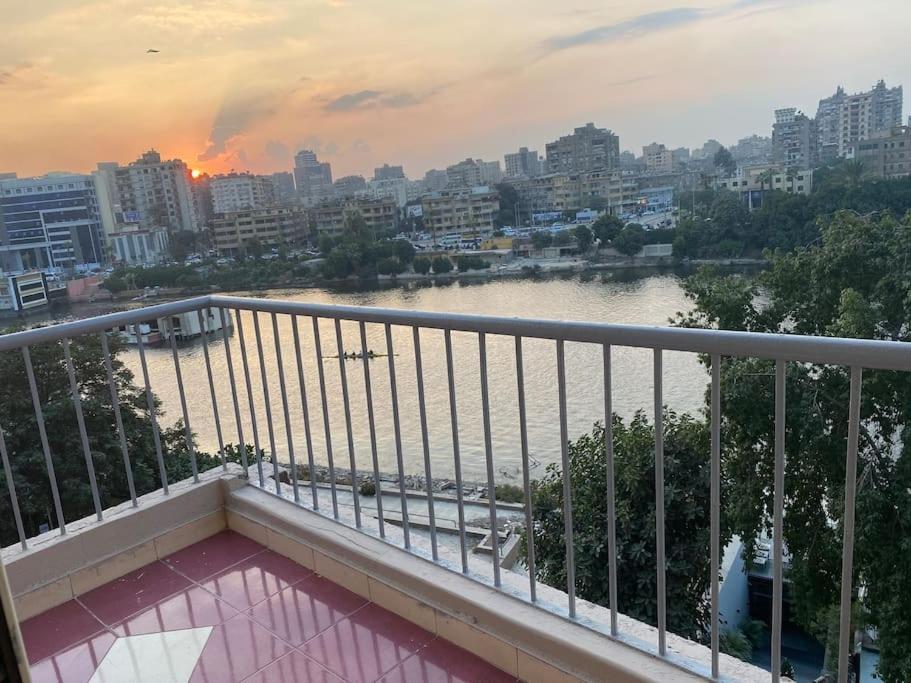 Nile View In Zamalek Apartment Cairo